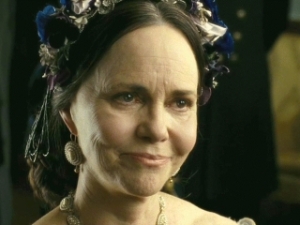 sally-field-as-mary-todd-lincoln